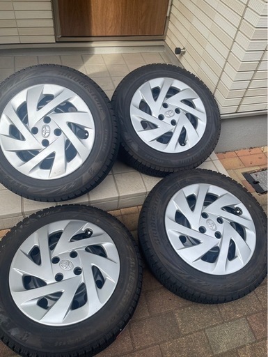 スタッドレスタイヤ(ブリヂストン)