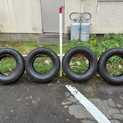 中古スタッドレスタイヤ　 ブリザックVRX2 値下