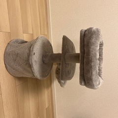 キャットタワーの画像