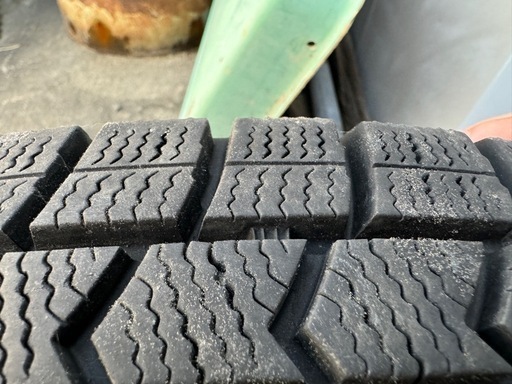 スタットレスタイヤ