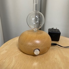 アロマディフューザー  ガラス　木目調　水も熱も使わない