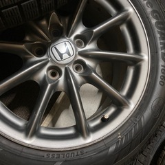 ◯オデッセイアブソルート純正　アルミホール　215/55r17 溝あり◯
の画像