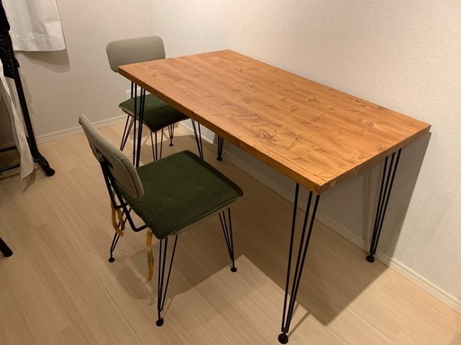 【最終値下げ】【元値19,990円】LOWYA   ダイニングテーブル 無垢材 スチール脚