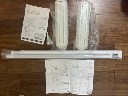 【新品未使用】ベルメゾン壁付け物干し