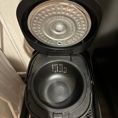 炊飯器の画像