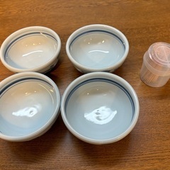 小鉢4枚セットの画像