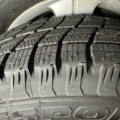 【ほぼ新品】軽 冬タイヤ 4本セット ホイール付きの画像