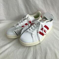 新品未使用品！！　adidas　スニーカー　GY2164　26....