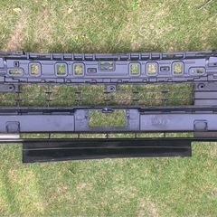 200系ハイエースワイド純正フロントバンパーの画像