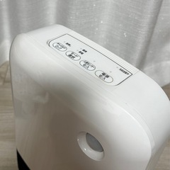 ★美品★ アイリスオーヤマ セラミックファンヒーター ほぼ未使用の画像