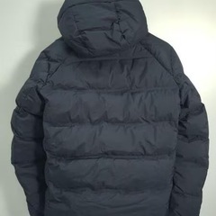 UNIQLO ダウン ネイビー Sサイズの画像