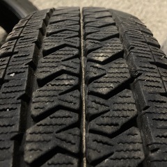 BS VL10 145/80R12 80/78N LT 4本 冬タイヤ 軽トラ軽バンなど エブリィハイゼットなどの画像