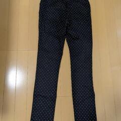 マタニティ　パンツ　ブラック×ドット柄の画像