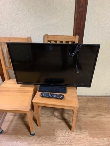 2016年製液体テレビ　32インチ