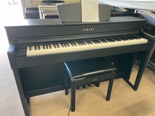 YAMAHA中古美品ヤマハ電子ピアノCLP-535B  2015年製　専用椅子付き 