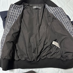 ZARA MA-1ジャケット Mサイズ ネイビー・ホワイトの画像