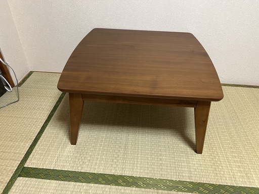 【値下げしました！】コタツ+コタツ布団(上掛けのみです)