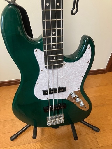 エレキベース