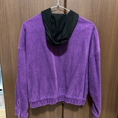 ブルゾン　薄手　150の画像