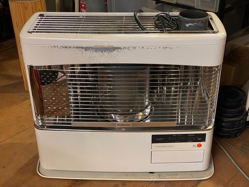 コロナ煙突式石油ストーブ