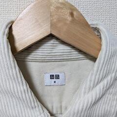 UNIQLO　コーデュロイ　シャツの画像