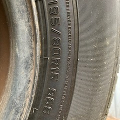 ダンロップ　195/80R15 タイヤ4本セット　ハイエース100系ホイール付きの画像