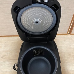 TOSHIBA 炊飯器 3合炊き の画像
