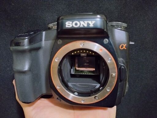 並品　SONY α100 DSLR-A100　➕バッテリー➕充電器