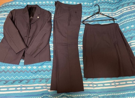 制服 スーツ