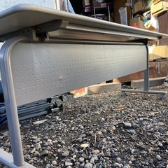 折りたたみ会議テーブルの画像