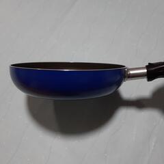 新品未使用　フライパン　20㎝　の画像