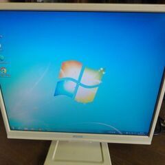 19インチ液晶スクエアディスプレイ  I-O DATA LCD-...