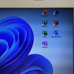 😸【稼働良品】最新Windows11のパソコンがこの価格です！「東芝」正規Office2021 インストール済み「管理No19」の画像