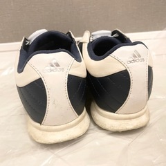 【着用数回】adidas ゴルフシューズ BOAシステム ネイビー　24.0cmの画像