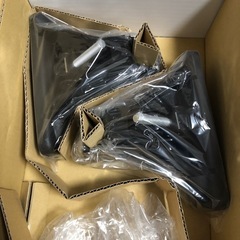 直接取引のみ　新品未使用　INNO ステー、バー1セット　イノーINSUT INB165BK ルーフキャリア THULE カートップアウトドアキャンプ釣りの画像