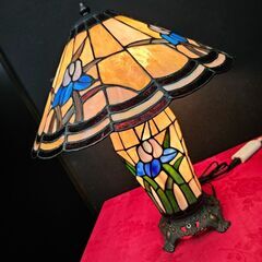 ステンドグラスランプ　ランプ　照明　サイズ約高さ53cm　照明器...