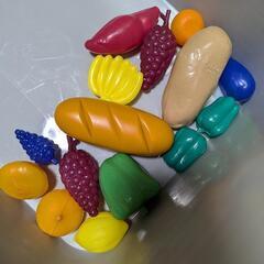 【ままごと食材】IKEA、木、プラスチックの画像