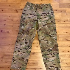 【未使用】US ARMY 米軍陸軍 コンバットユニフォーム ocp 迷彩新型の画像
