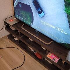 【無料】テレビとテレビ台の画像