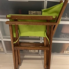 折り畳み椅子の画像