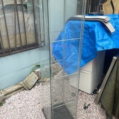 ガラスショーケースの画像