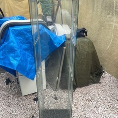 ガラスショーケースの画像