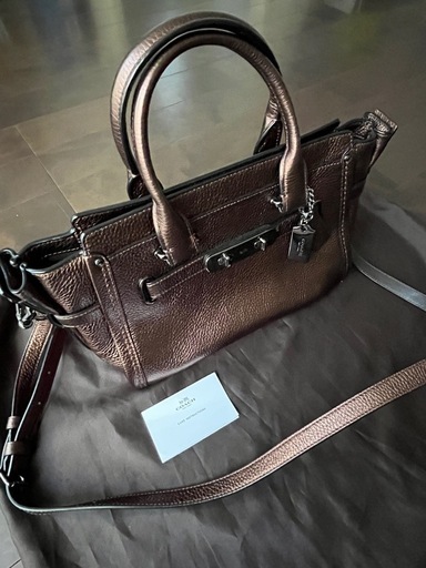 新品 未使用 COACH ハンドバッグ ブロンズ