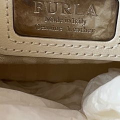 美品　FURLA アイボリー レザー ハンドバッグの画像