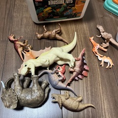 恐竜トイ　値下げ中の画像