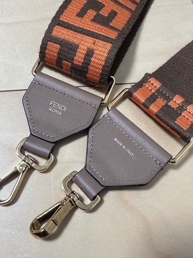 FENDI フェンディ サンシャインミディアムトートバッグ