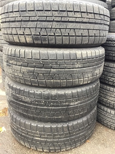 値下げ！バリ溝 215/65R16 ヨコハマ スタッドレスタイヤ 4本セット