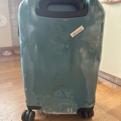 機内持ち込みスーツケース の画像