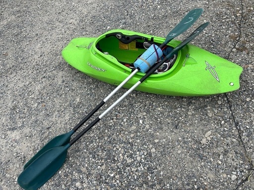 カヤック　パドル　パドルスポーツ　カヌー　緑