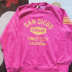 トレーナー　新品